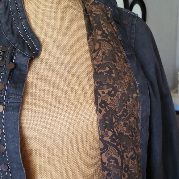 Jean Jacket - Picture 4 of 7